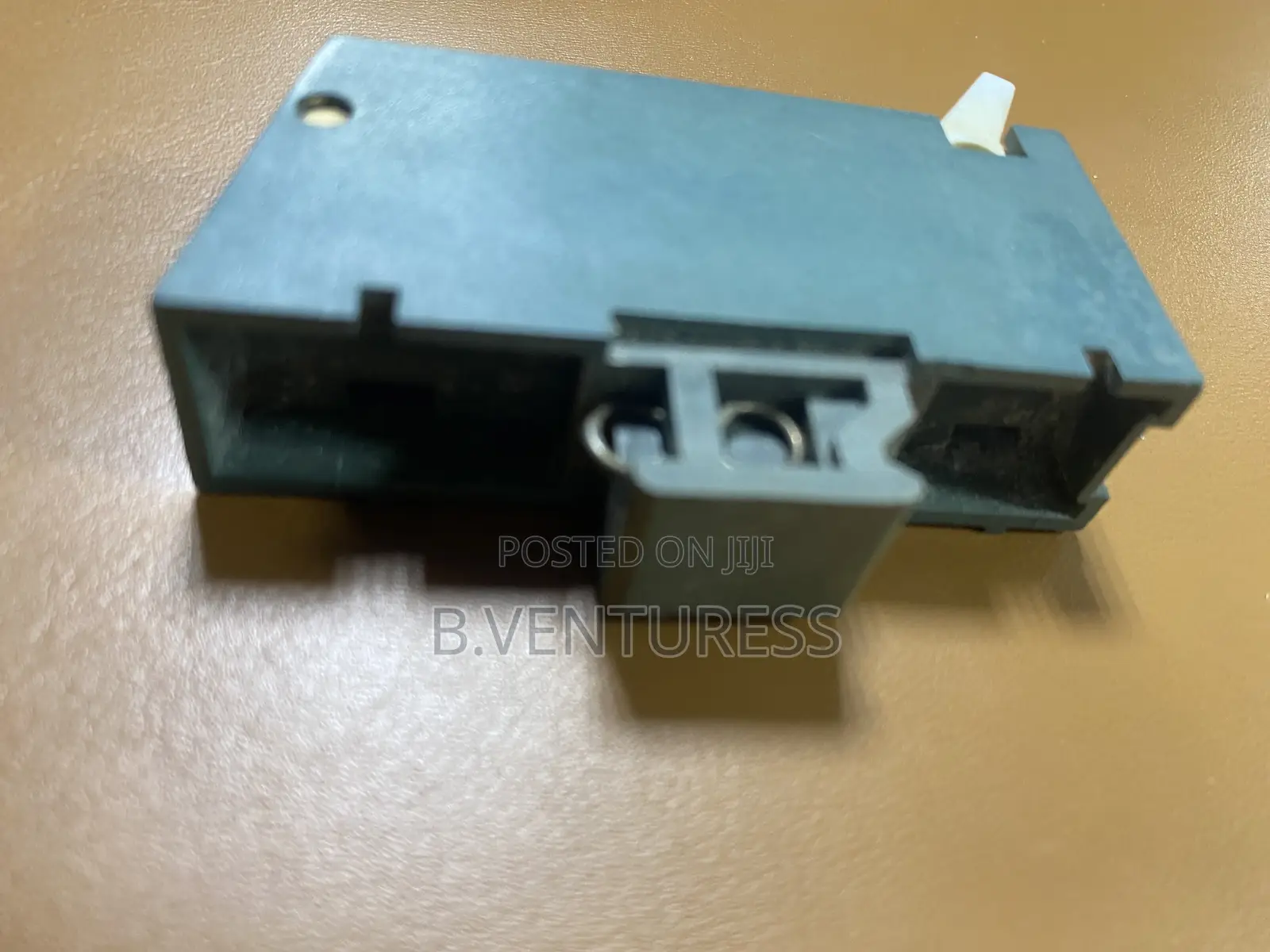 Legrand Serie 21000 Fuse Holder