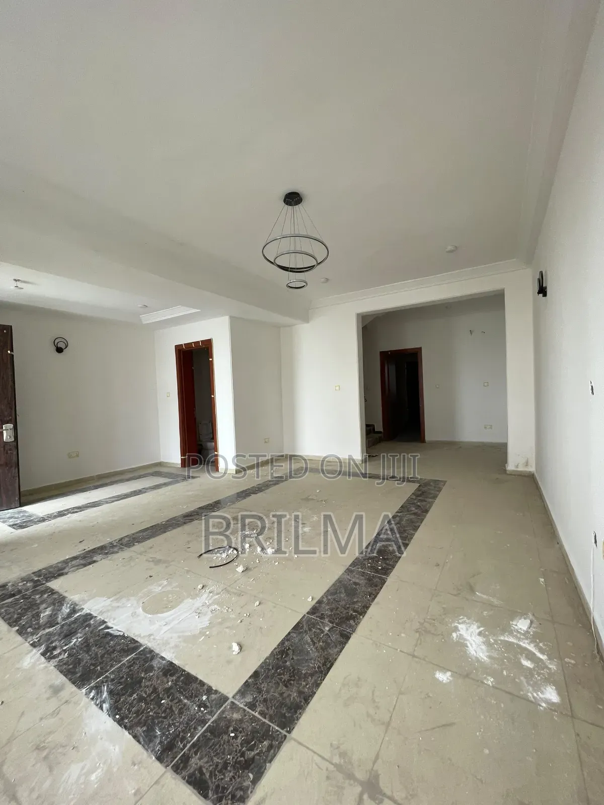 4bdrm Duplex in Durumi for sale