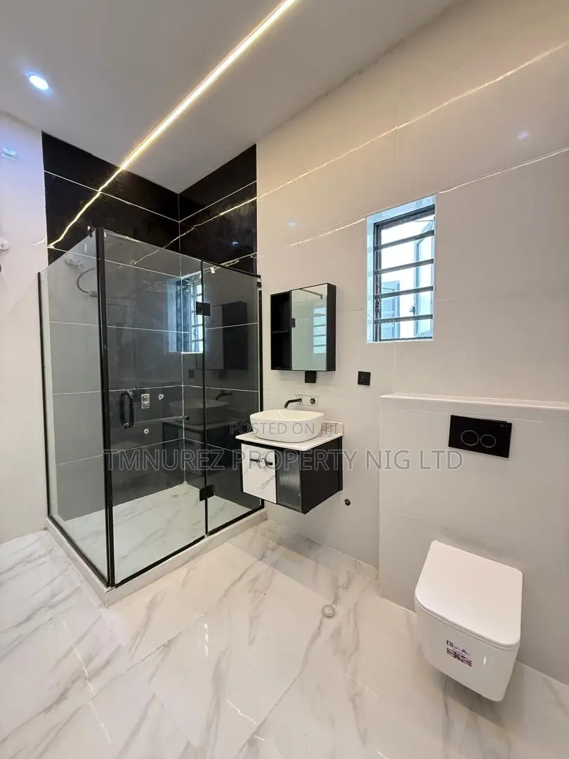 4bdrm Duplex in Ajah for sale