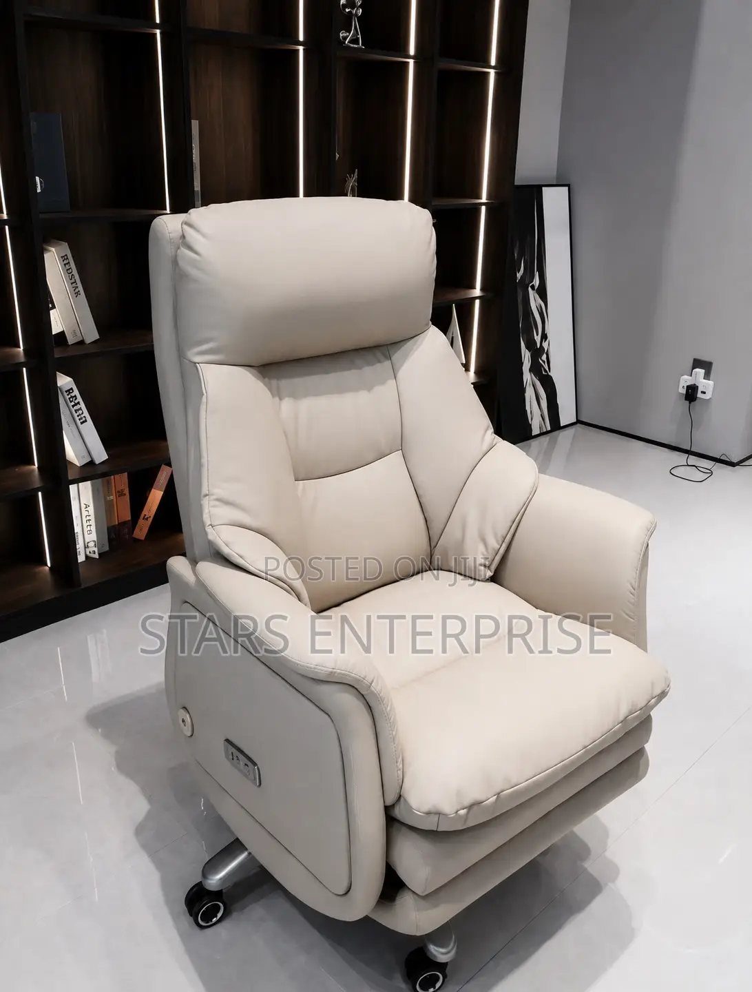 Single Recliner Sofa / Chair