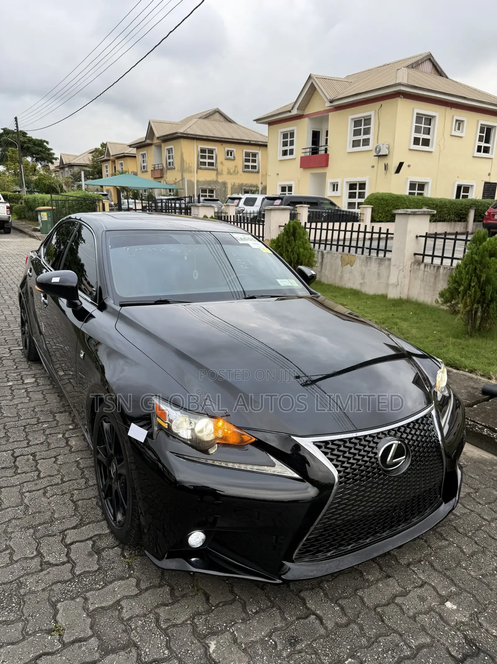 Lexus IS 350 AWD 2016 Black