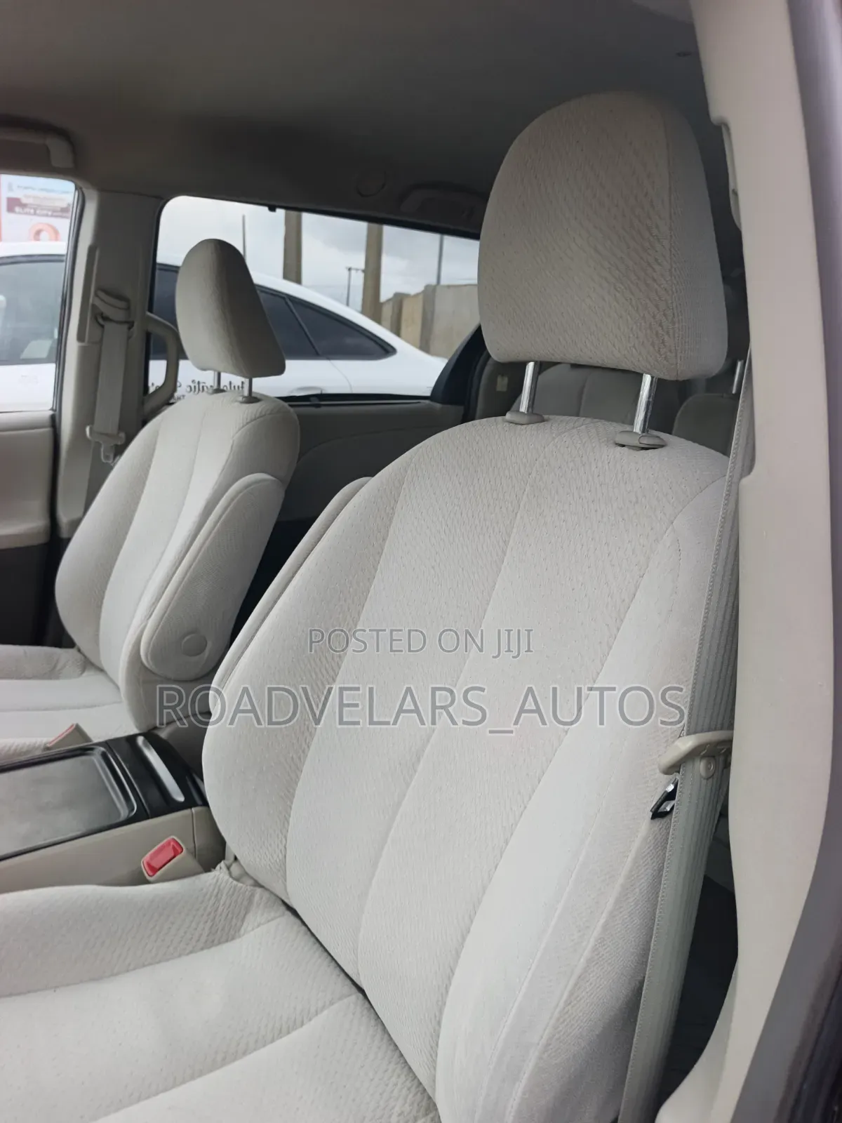 Toyota Sienna 2012 Black