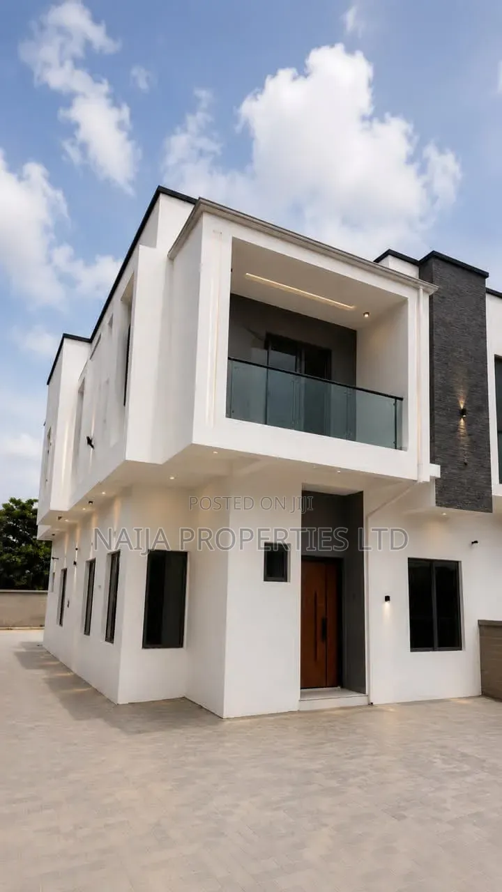 4bdrm Duplex in Vgc for rent