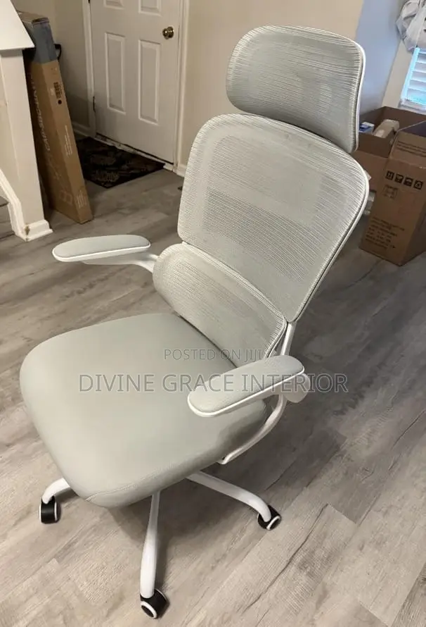 Executive Swivel Office Chair-Gray