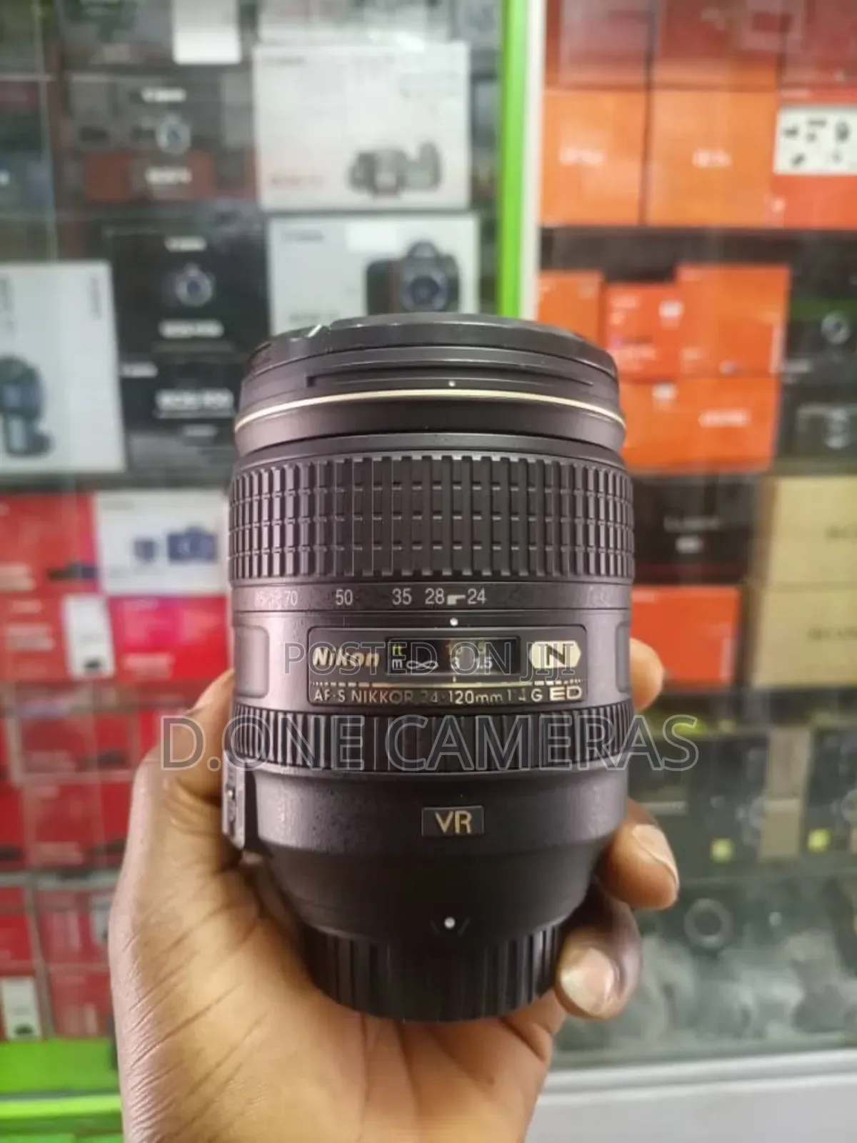 Nikon AF-S NIKKOR 24-120mm F/4g ED VR Lens