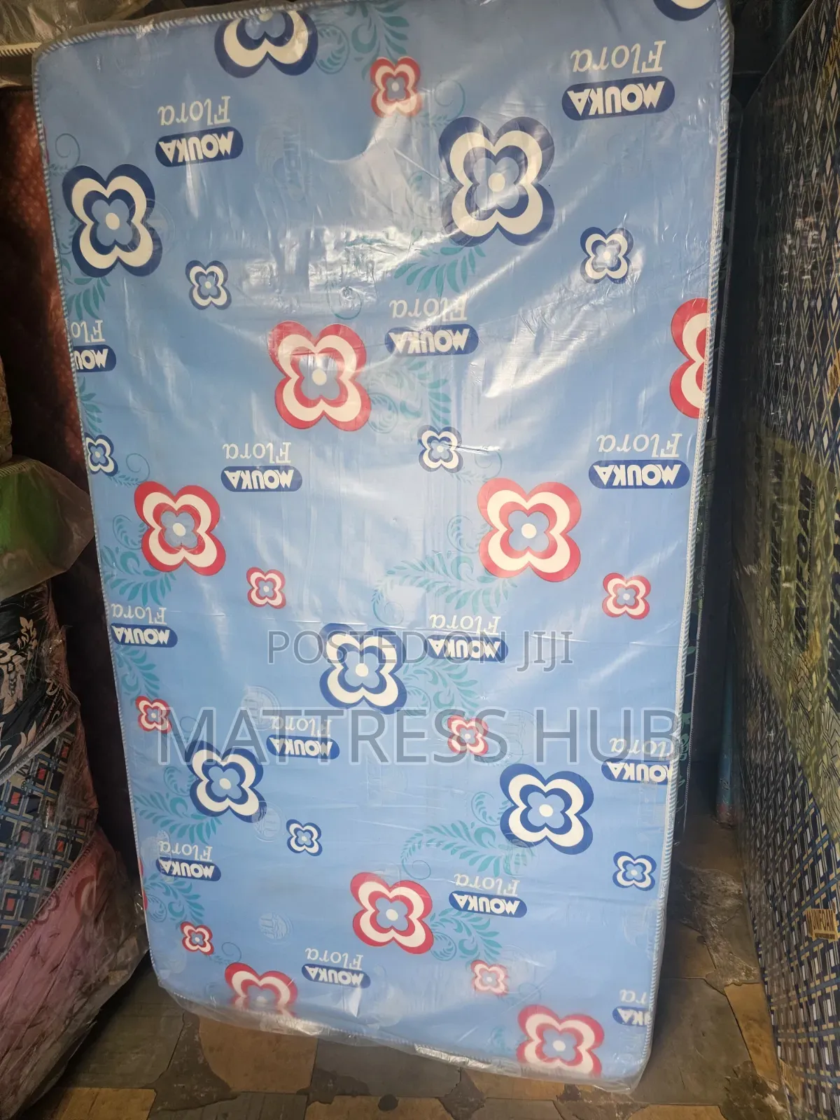 Mouka Foam Flora 4 by 8 ( 75 by 48 by 8)