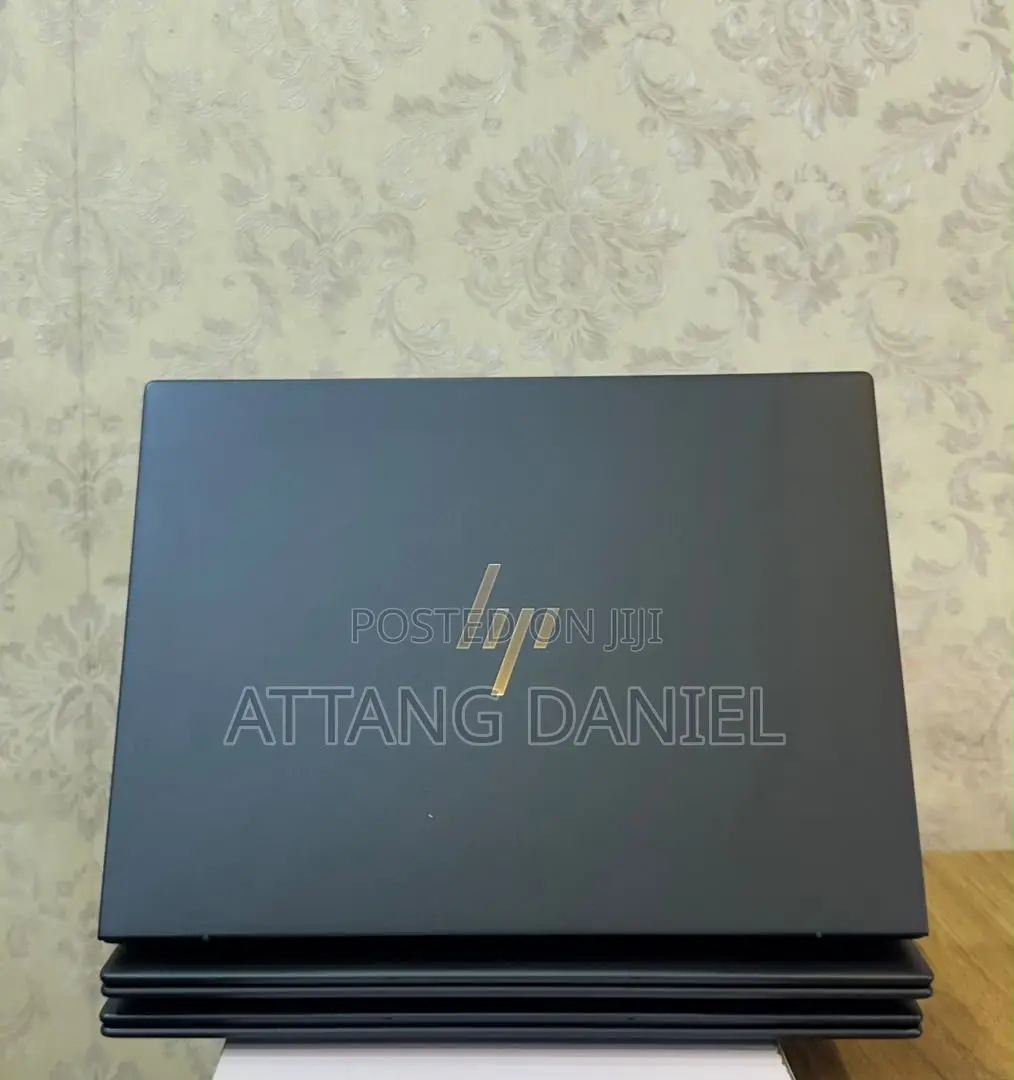 Laptop HP Dragonfly G4 16GB Intel Core i5 SSD 512GB