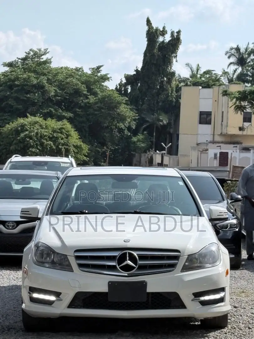 Mercedes-Benz C300 2012 White