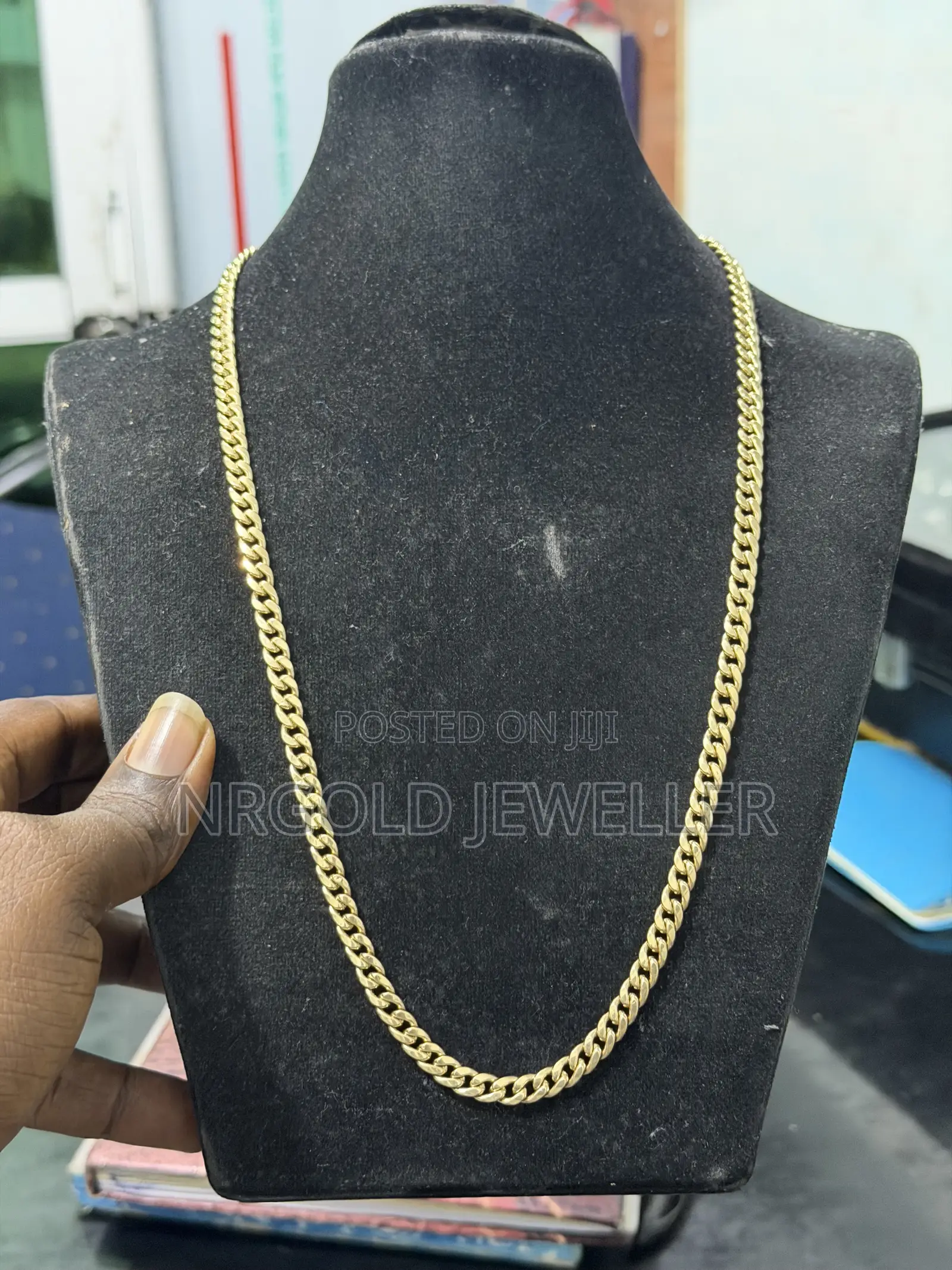 Pure 18karat Cuban Chain Gold.