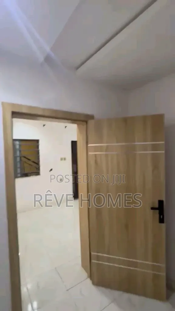Mini Flat in New Garage / Gbagada for rent