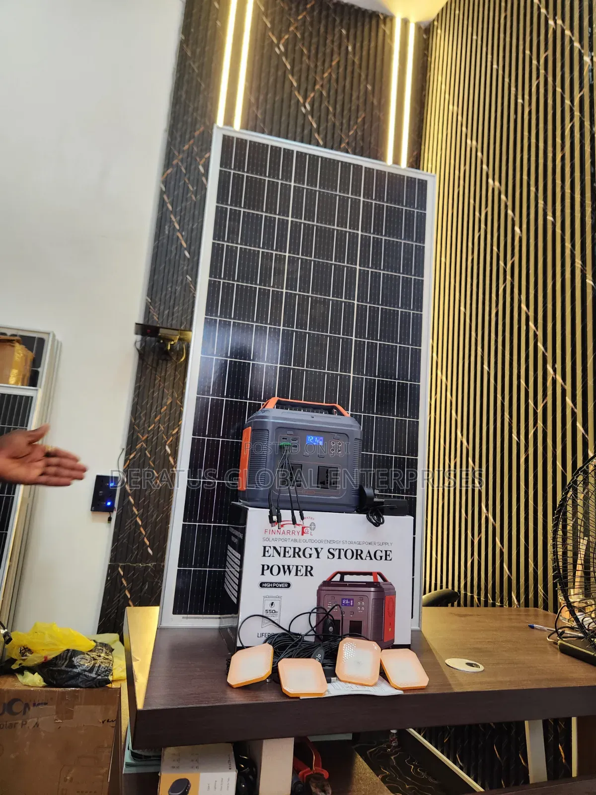Reliable 550W Solar Generator With 150W Panel for Homes and Shops