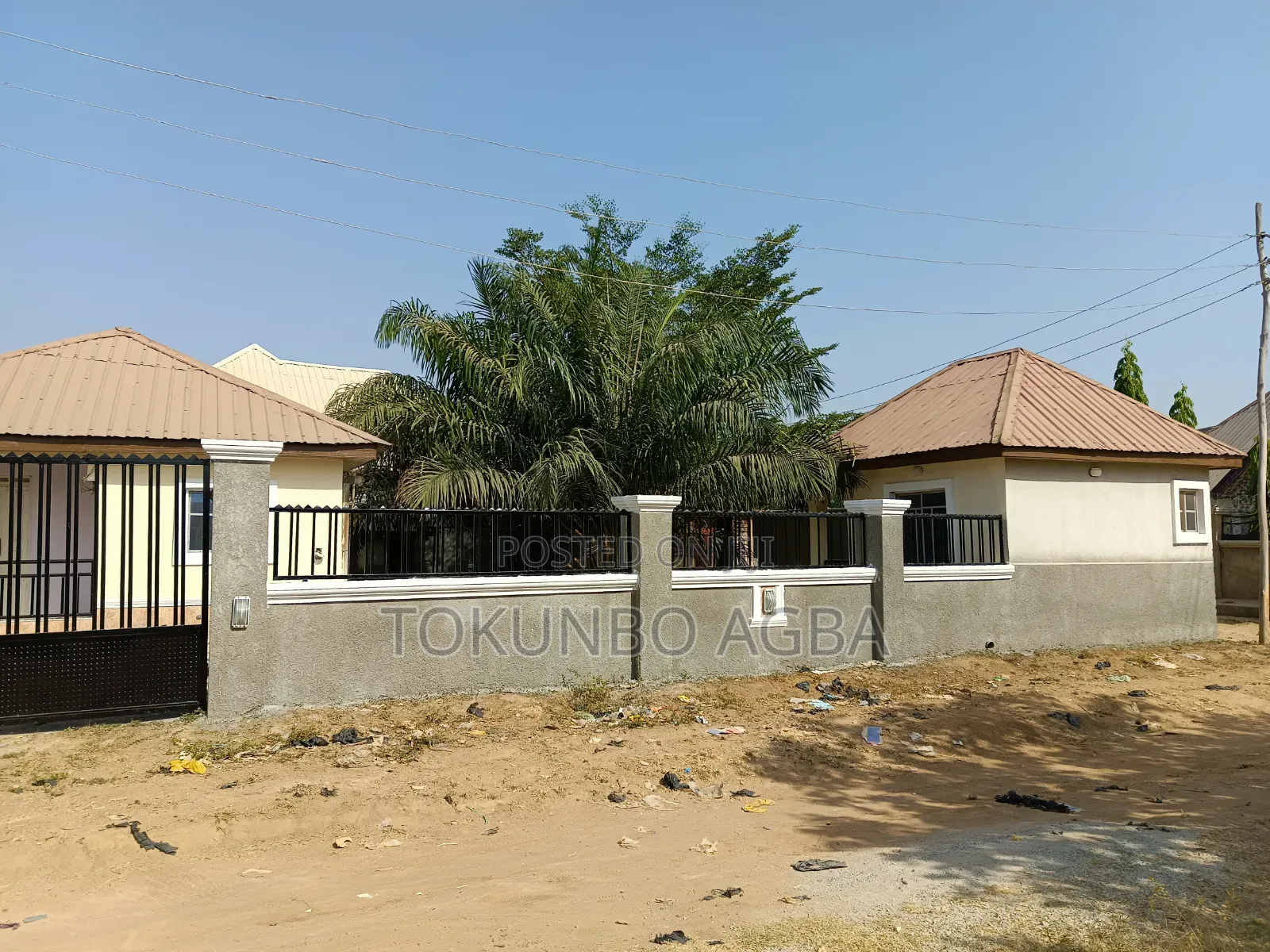 1bdrm Bungalow in Aso Estate( Behind), Lugbe District for sale