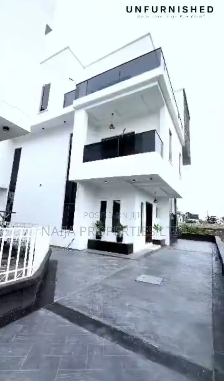 5bdrm Duplex in Peace Garden City, Sangotedo for sale