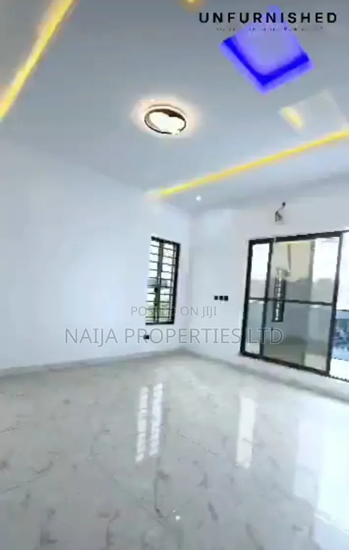 5bdrm Duplex in Peace Garden City, Sangotedo for sale