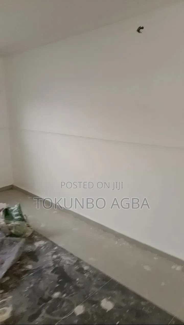 1bdrm Bungalow in Aso Estate( Behind), Lugbe District for sale