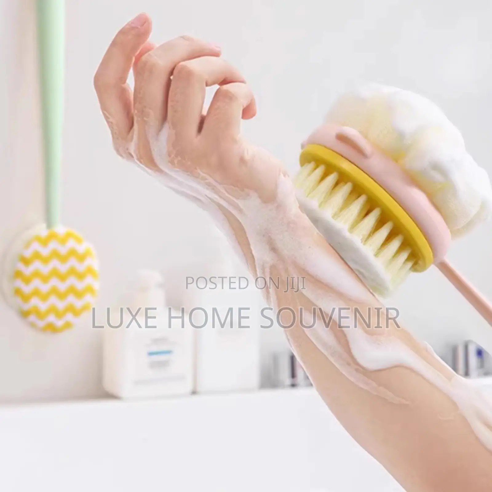 2 in 1 Bathing Brush With Foam