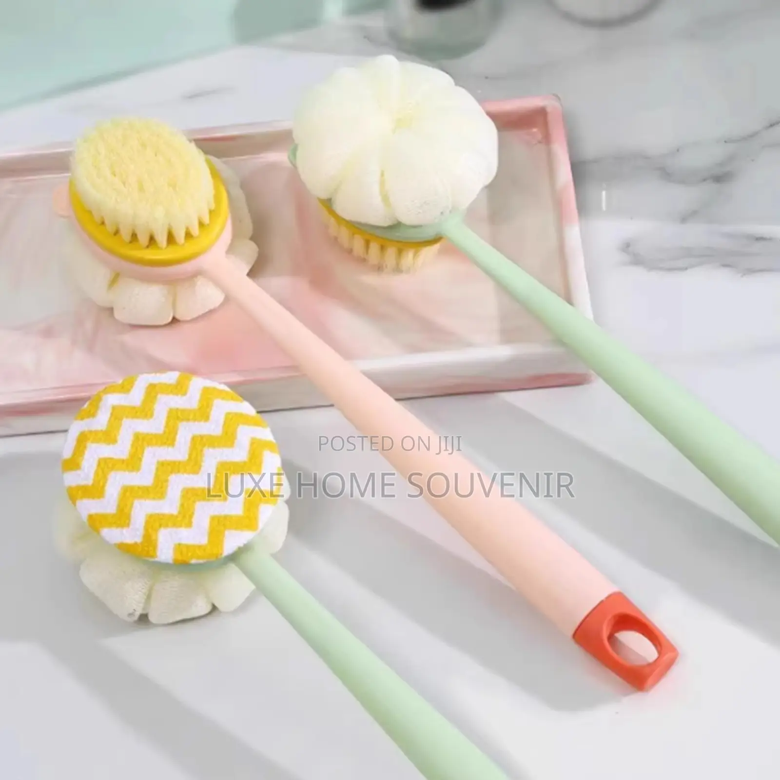 2 in 1 Bathing Brush With Foam
