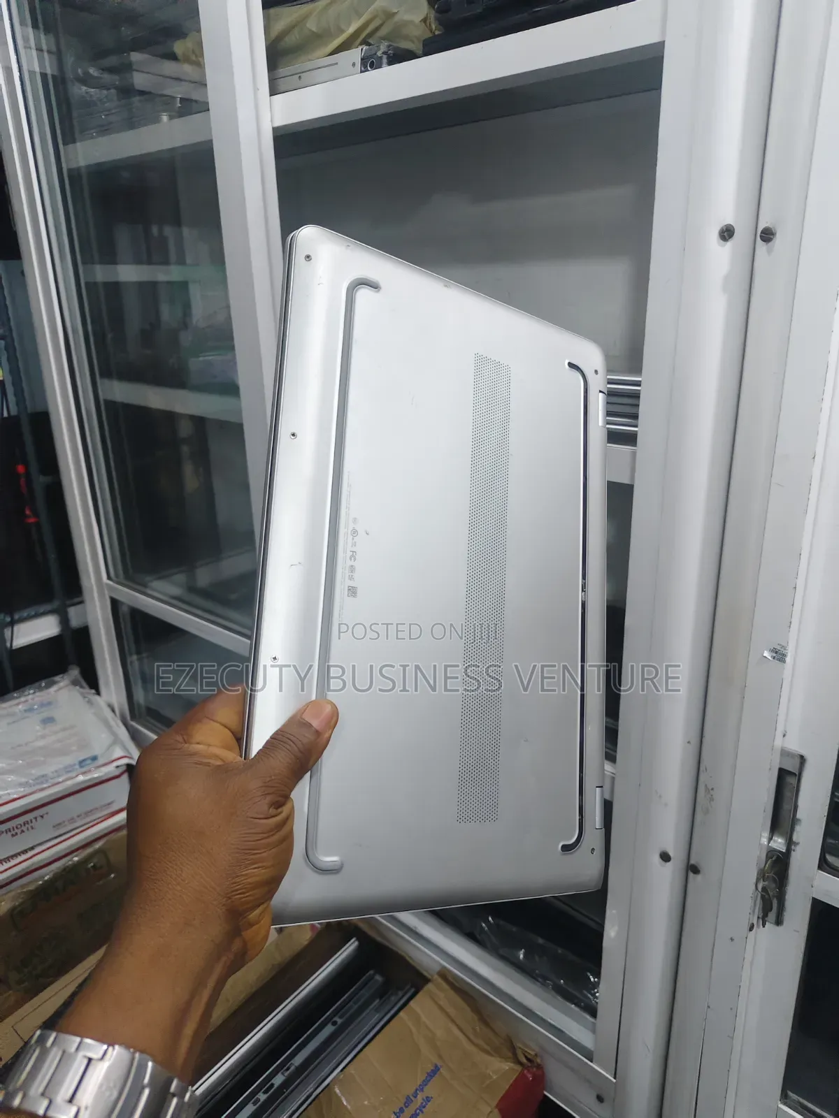 Laptop HP Envy 15t 8GB Intel Core i7 SSD 256GB