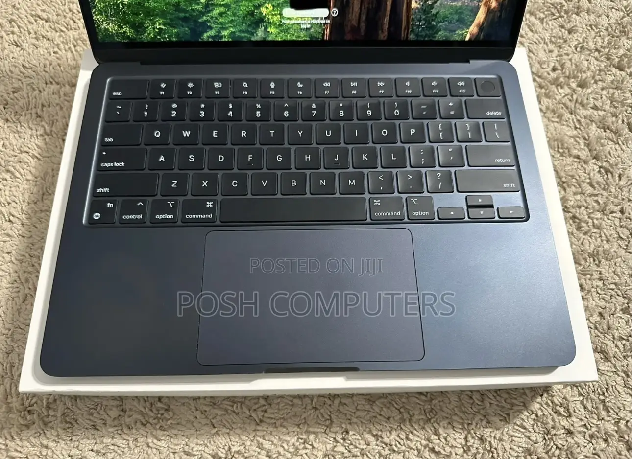 Laptop Apple MacBook Air 2024 M3 16GB Apple M3 SSD 512GB