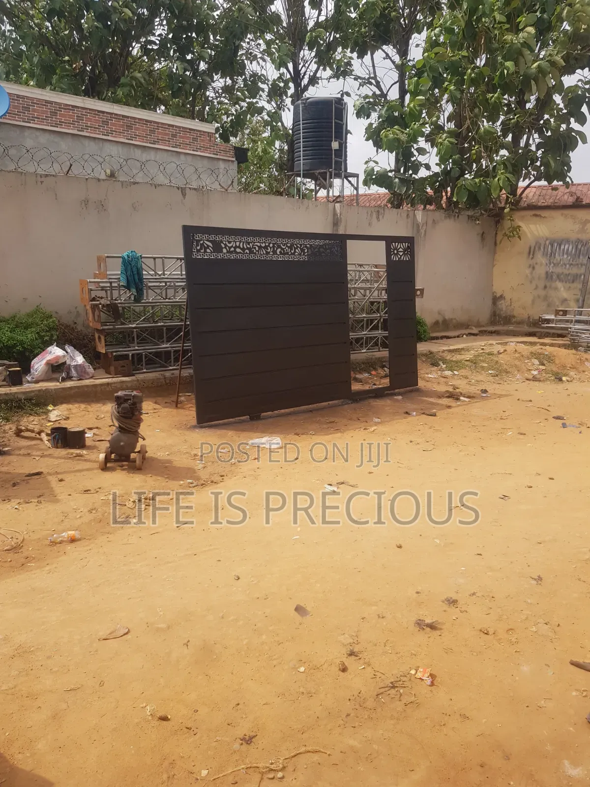 Modern Gate