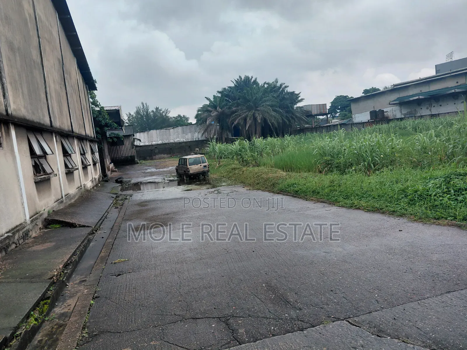 600sqm Storey Buildng Funt.Equiped Hospital Egijo Ikorodu Lagos