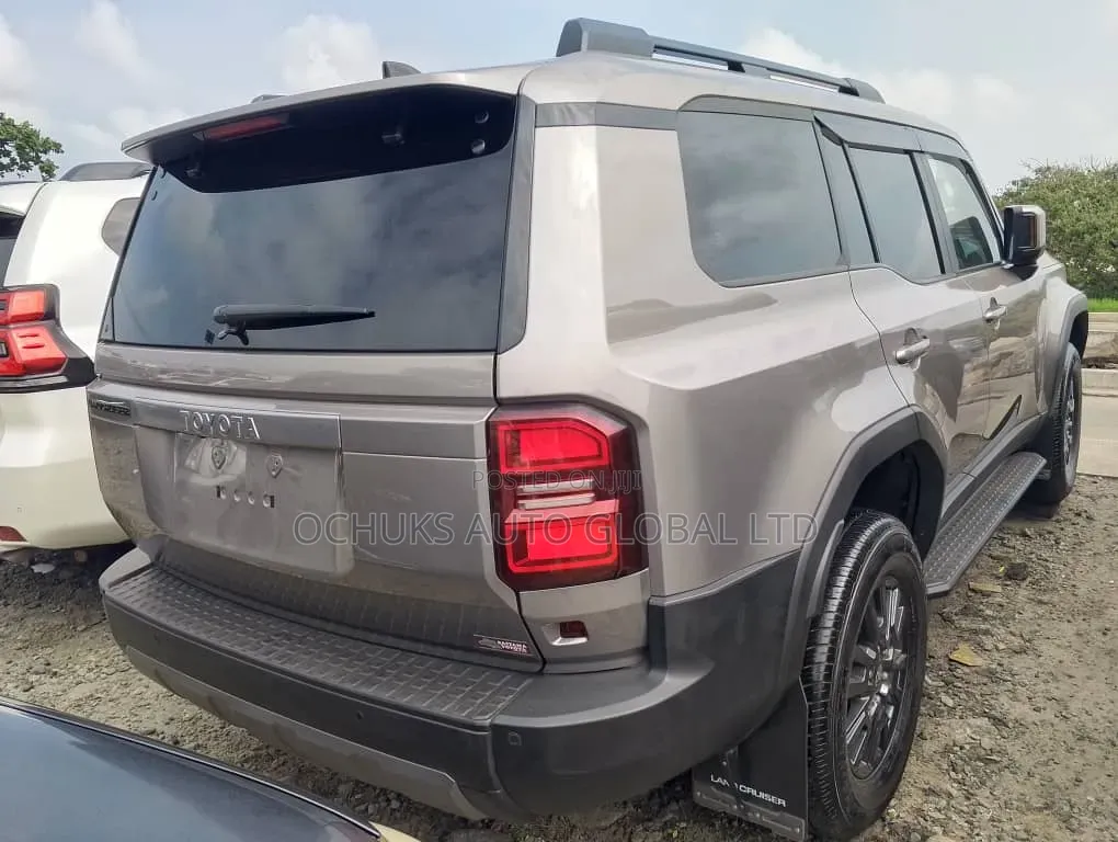 New Toyota Land Cruiser Prado 2025 Gold