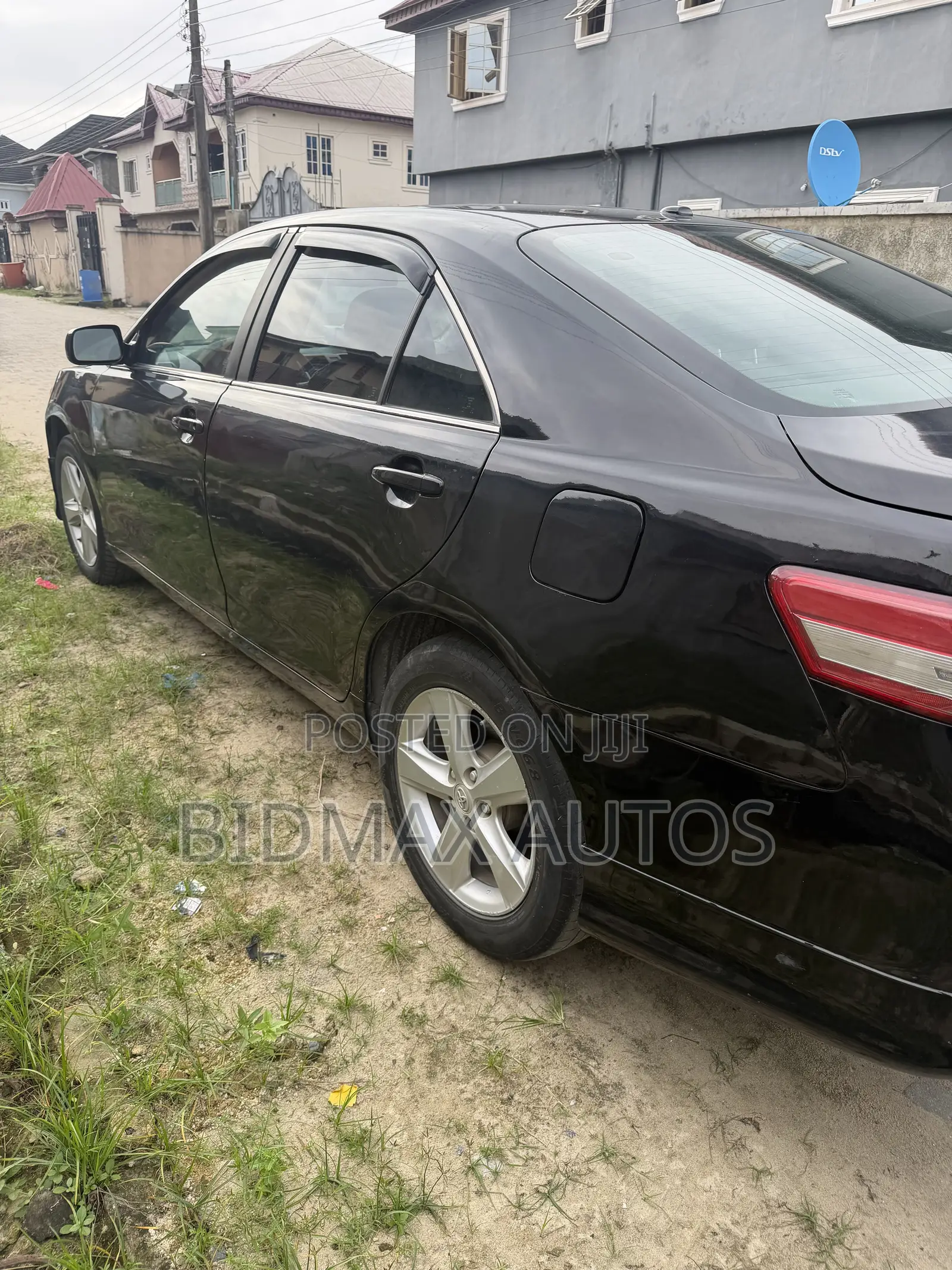 Toyota Camry SE 4dr Sedan (2.5L 4cyl 6AM) 2010 Black