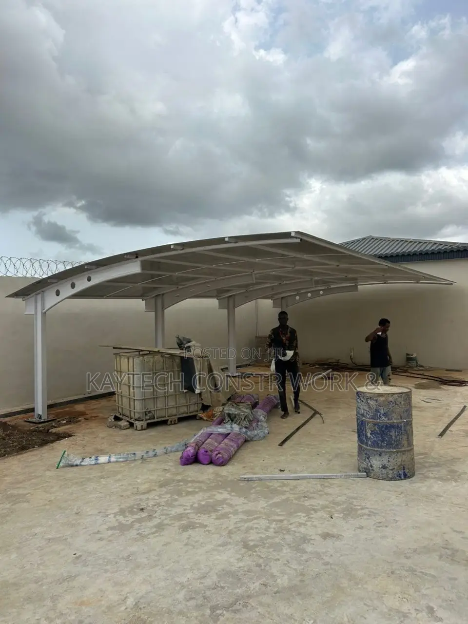 Modern Danpalour Carport