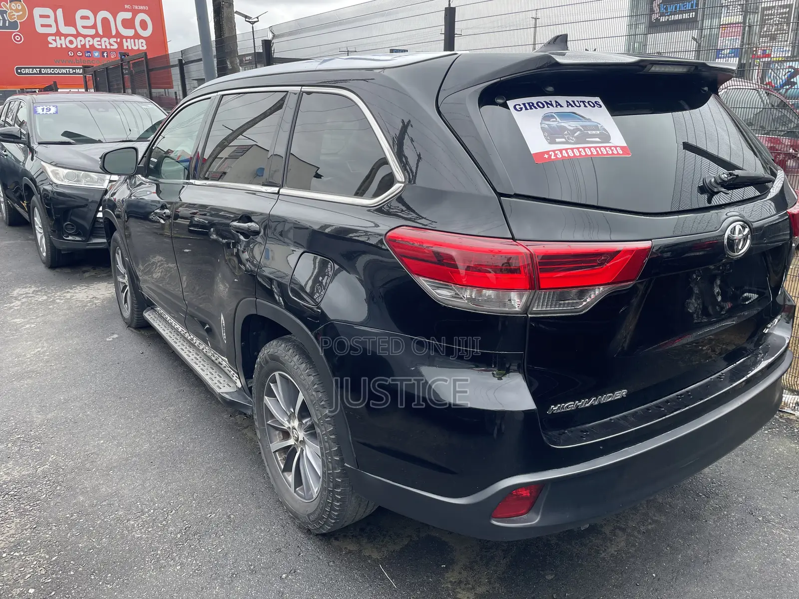 Toyota Highlander XLE 4x4 V6 (3.5L 6cyl 8A) 2018 Black