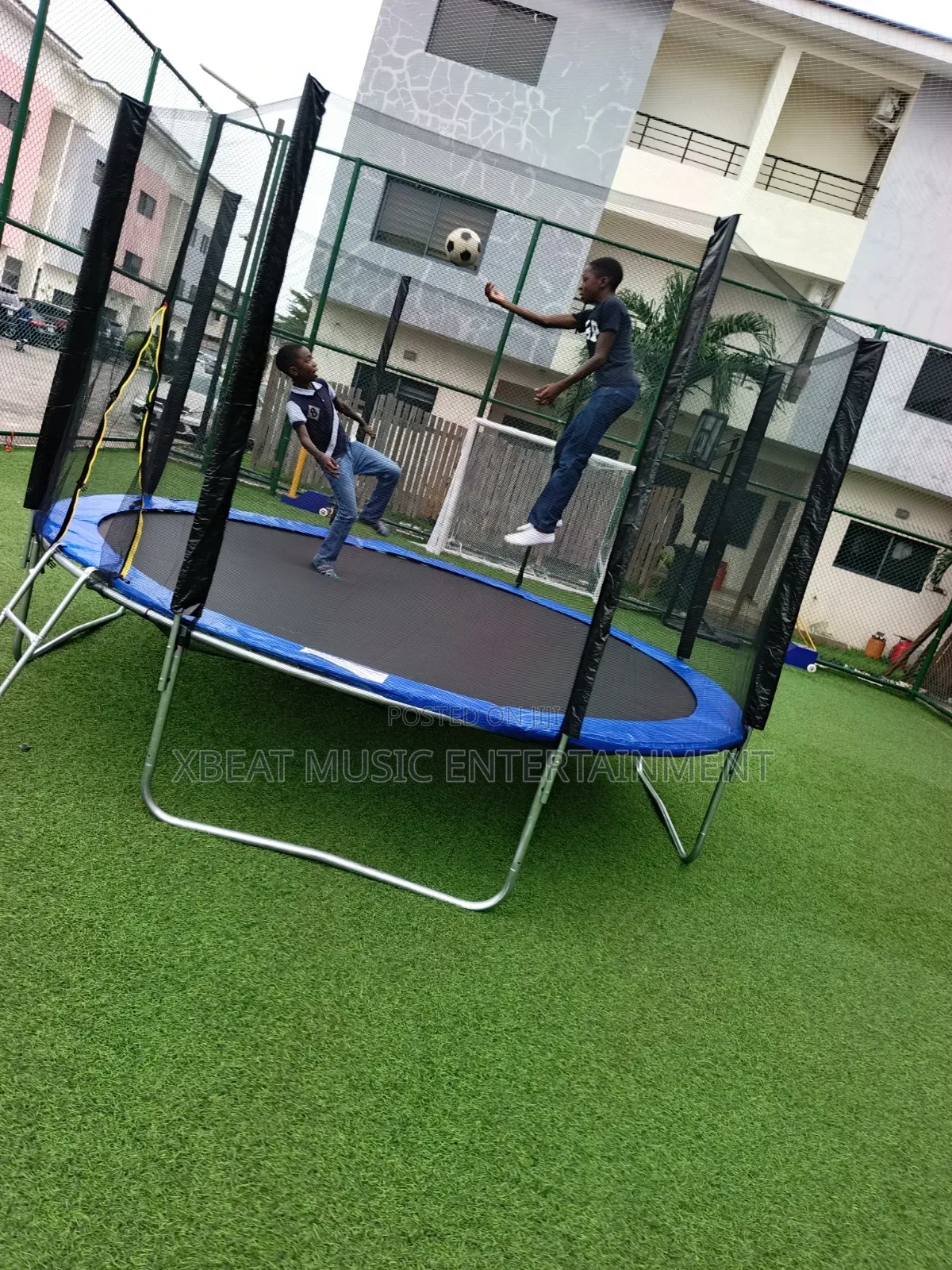 Trampolines With Ladder for Rent