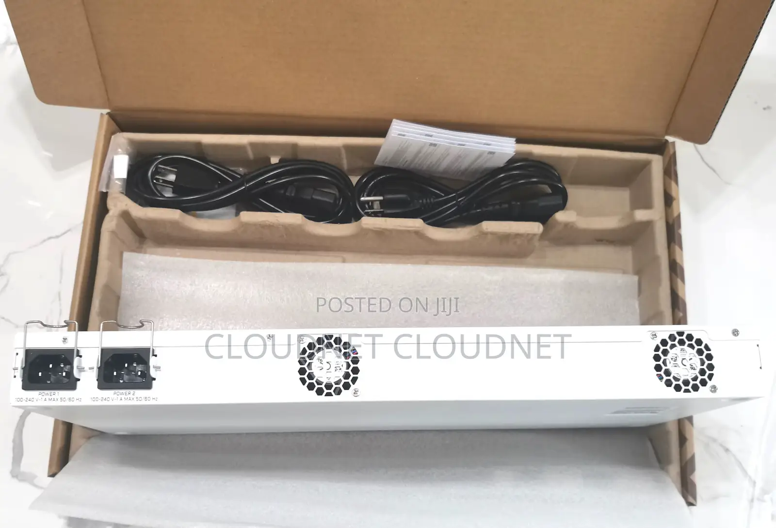 MikroTik CRS328-4C-20S-4S+RM Switch
