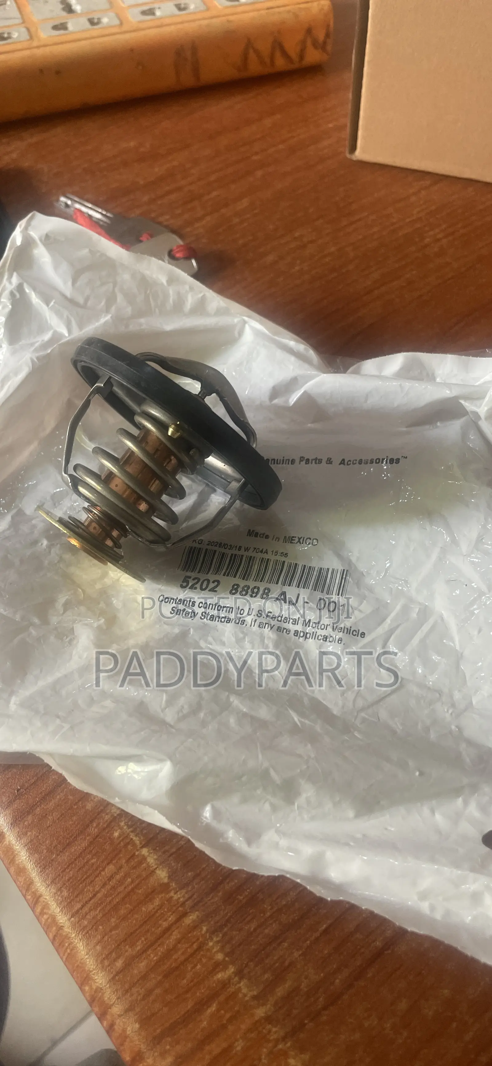 Jeep Grand Cherokee Thermostat V8 5.7l, 6.2l,6.1l 6.4l AJ