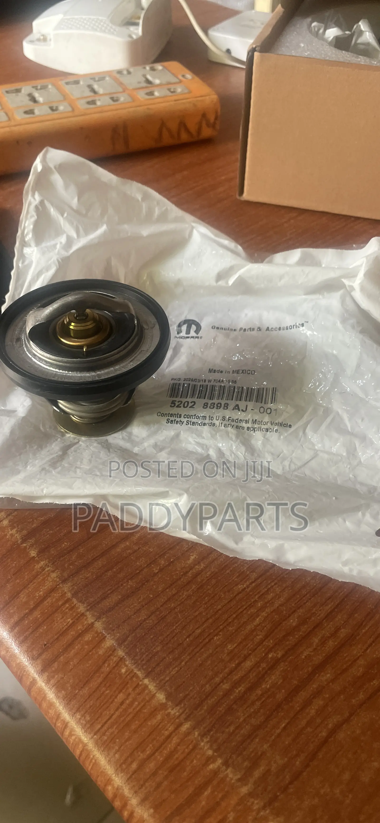 Jeep Grand Cherokee Thermostat V8 5.7l, 6.2l,6.1l 6.4l AJ