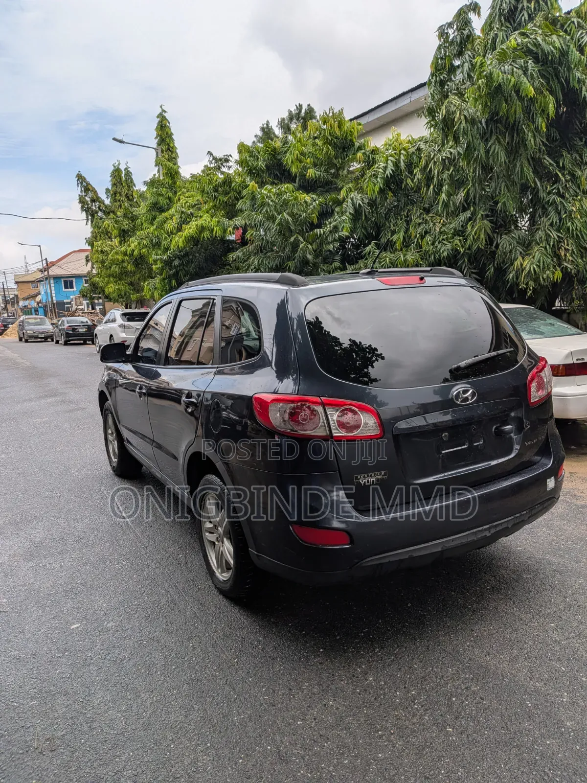 Hyundai Santa Fe 2011 Gray