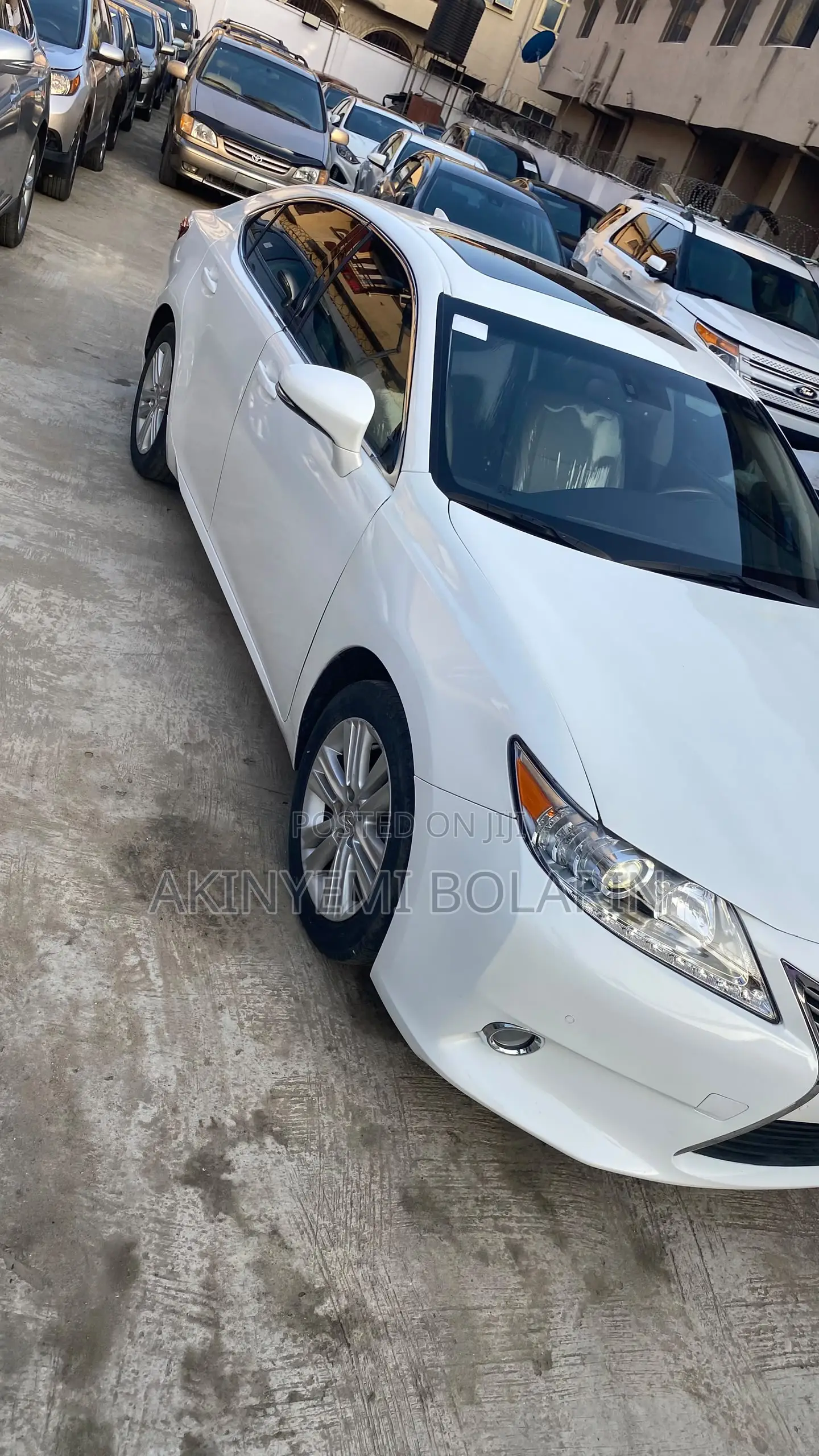 Lexus ES 350 FWD 2014 White