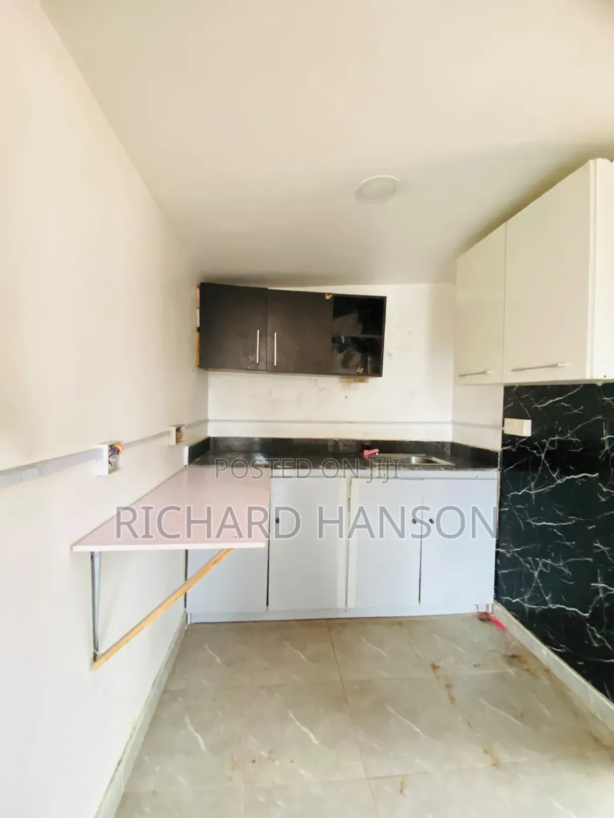 1bdrm Apartment in Lekki (Just1Room) for rent