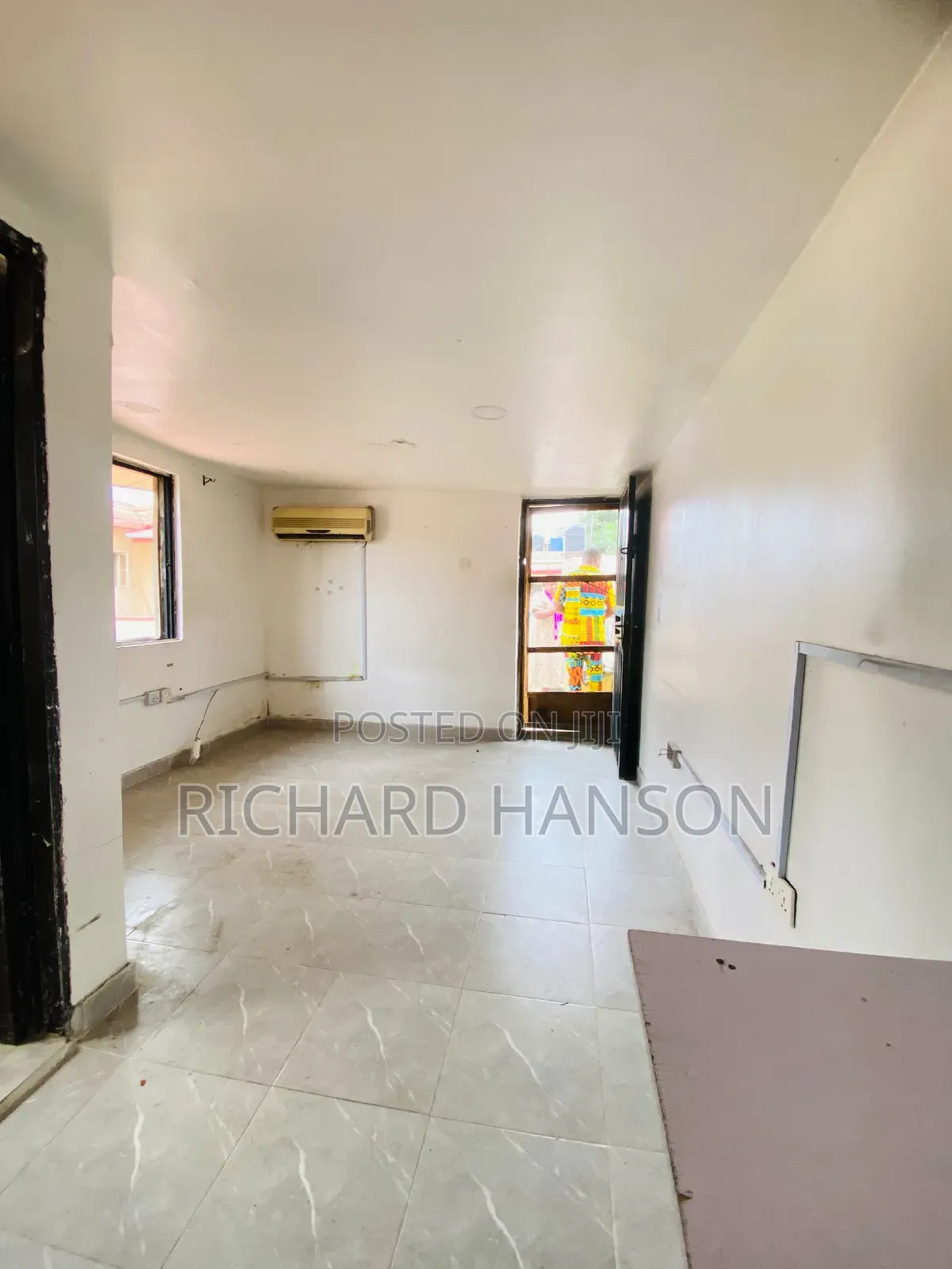 1bdrm Apartment in Lekki (Just1Room) for rent
