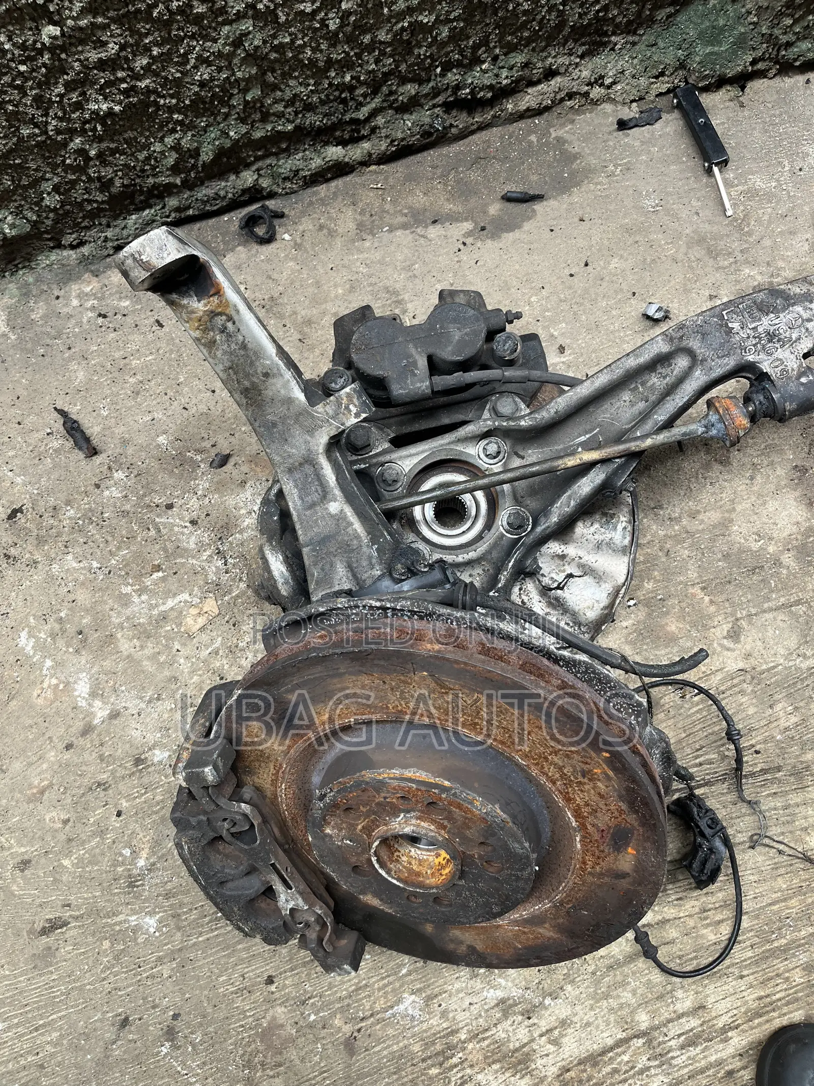 Highest Grade Set Front Hub Mercedes Benz ML350 GL450 GLE 2012 - 2018