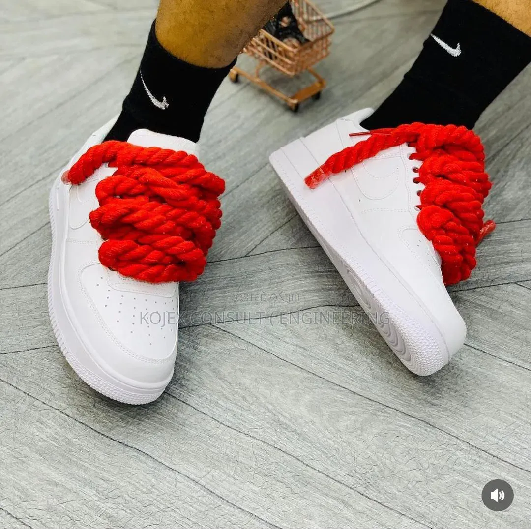 *Original First Grade Nike Airfoce 1 With Chunky Lace