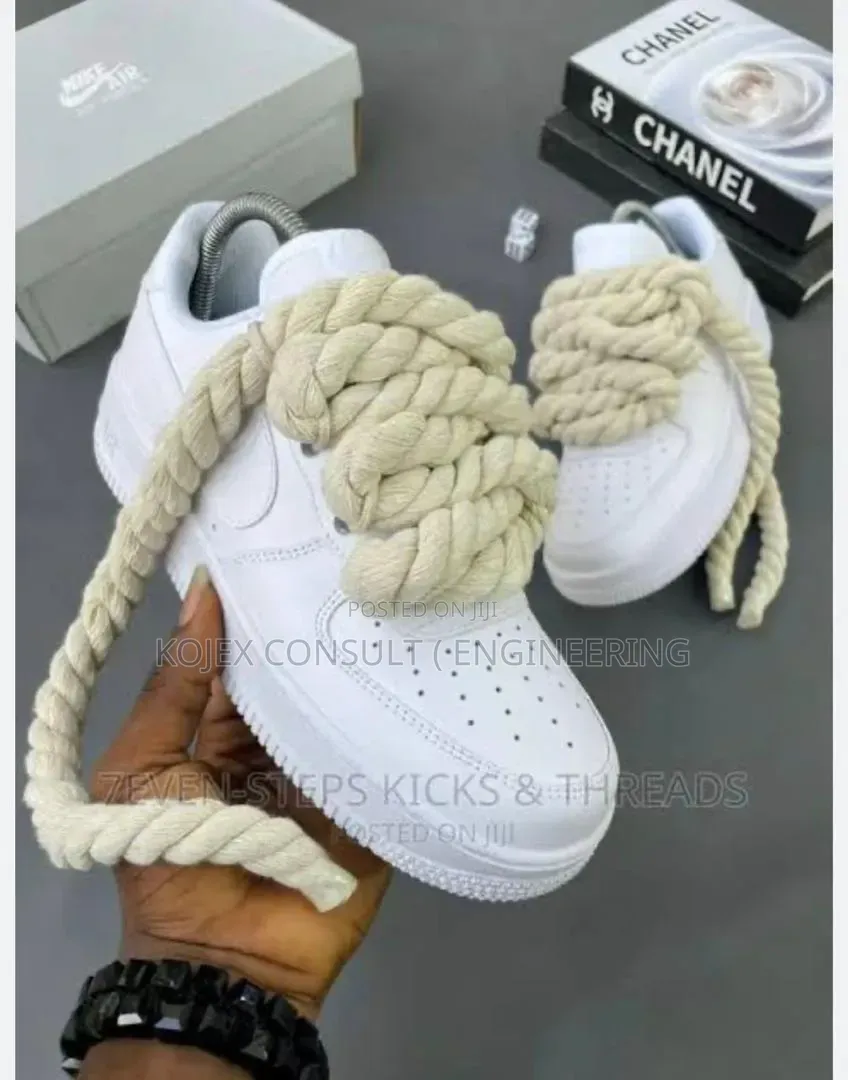 *Original First Grade Nike Airfoce 1 With Chunky Lace