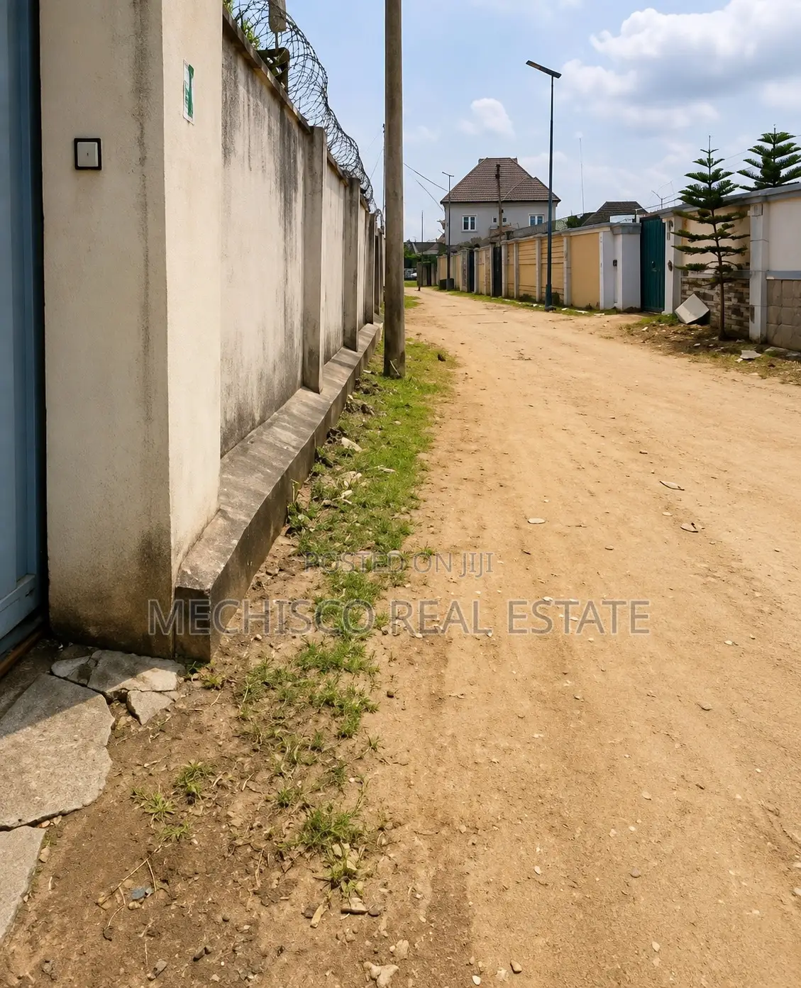 2bdrm Block of Flats in Rumuduru for sale