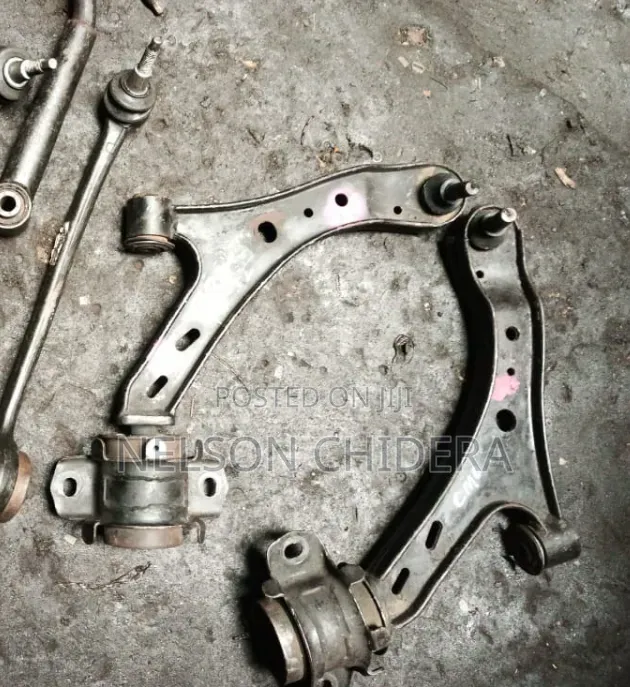 Lower Arm Ford Mustang 2005