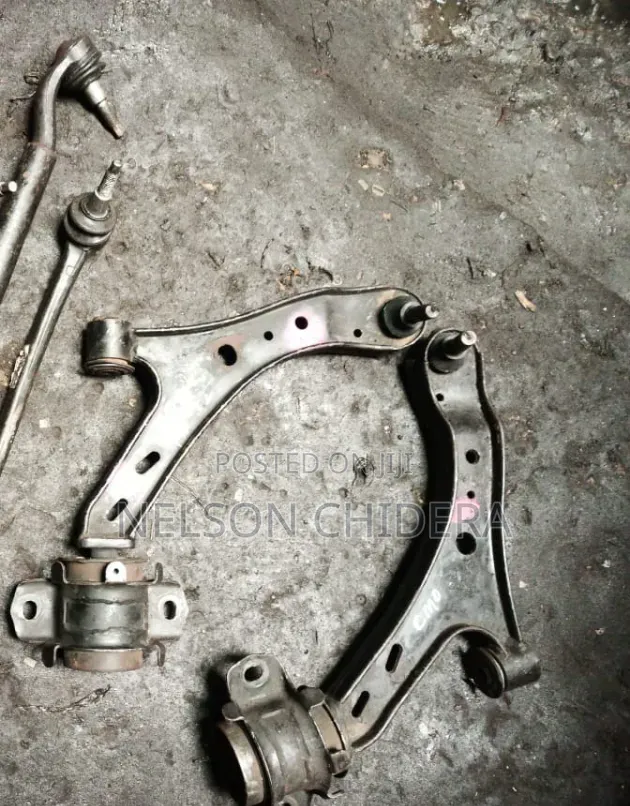 Lower Arm Ford Mustang 2005