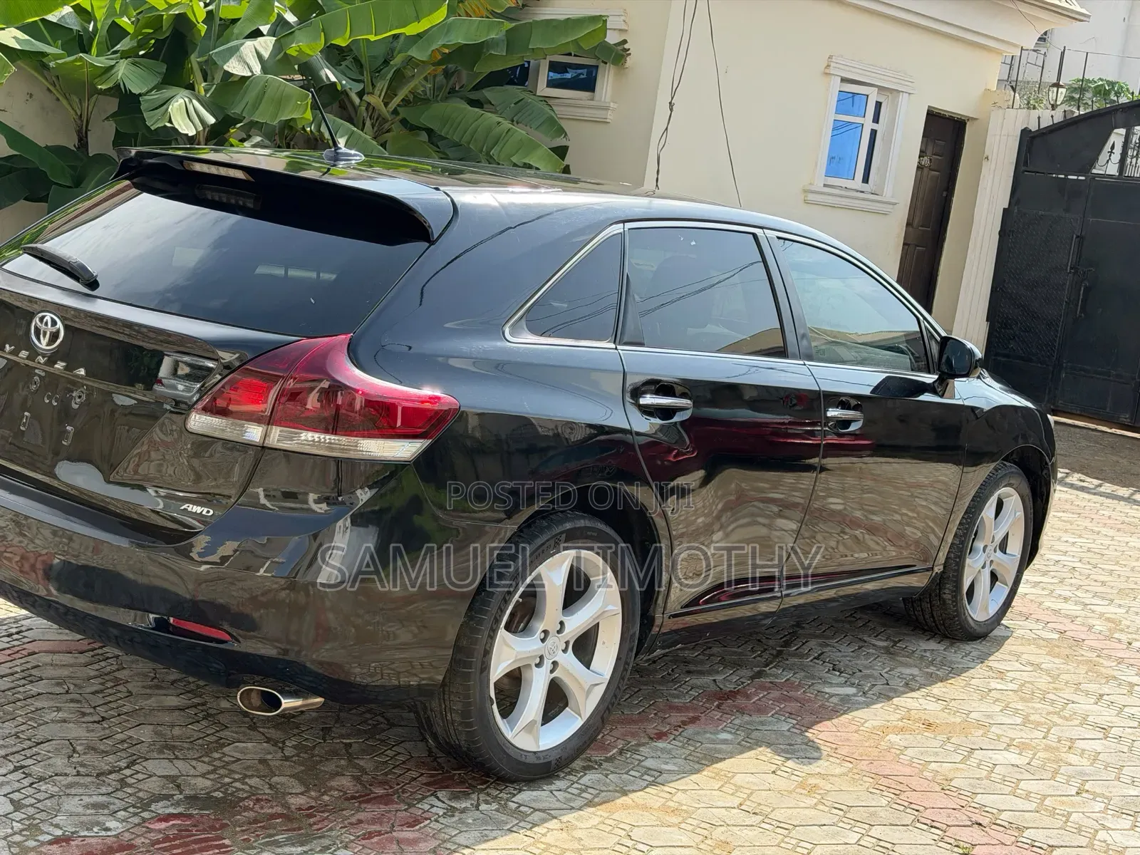 Toyota Venza 2010 Black