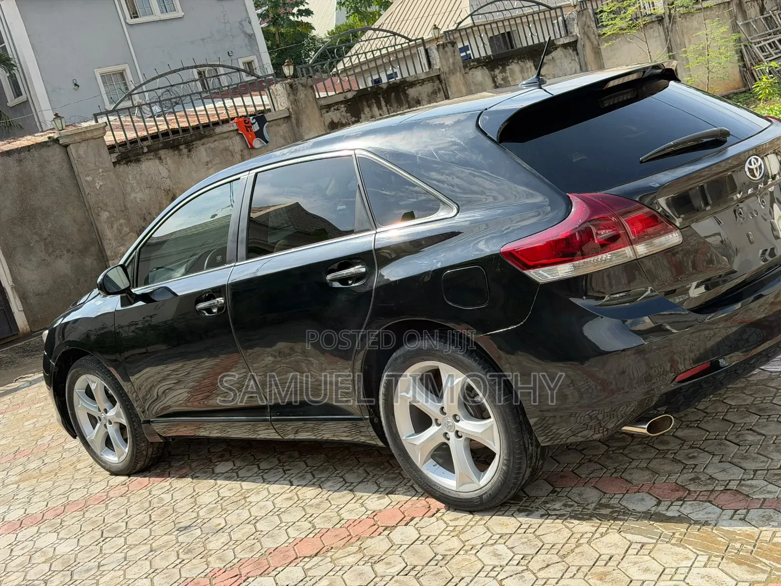 Toyota Venza 2010 Black
