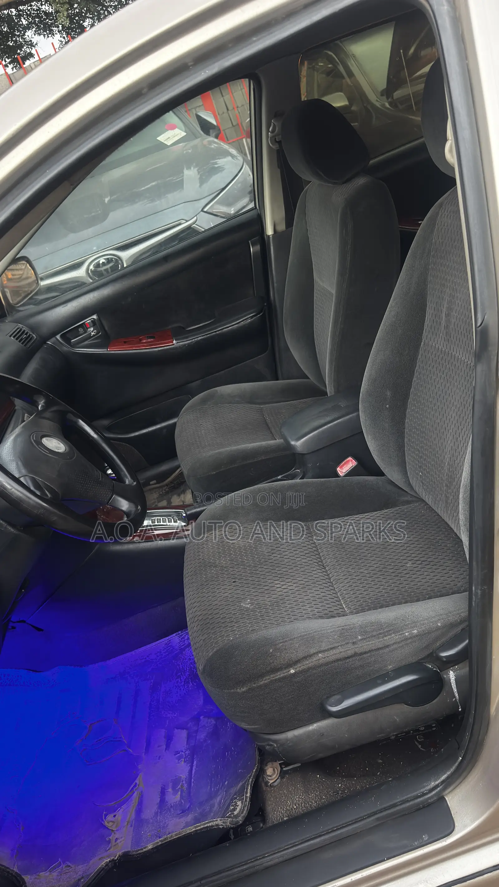 Toyota Corolla 2005 Gold