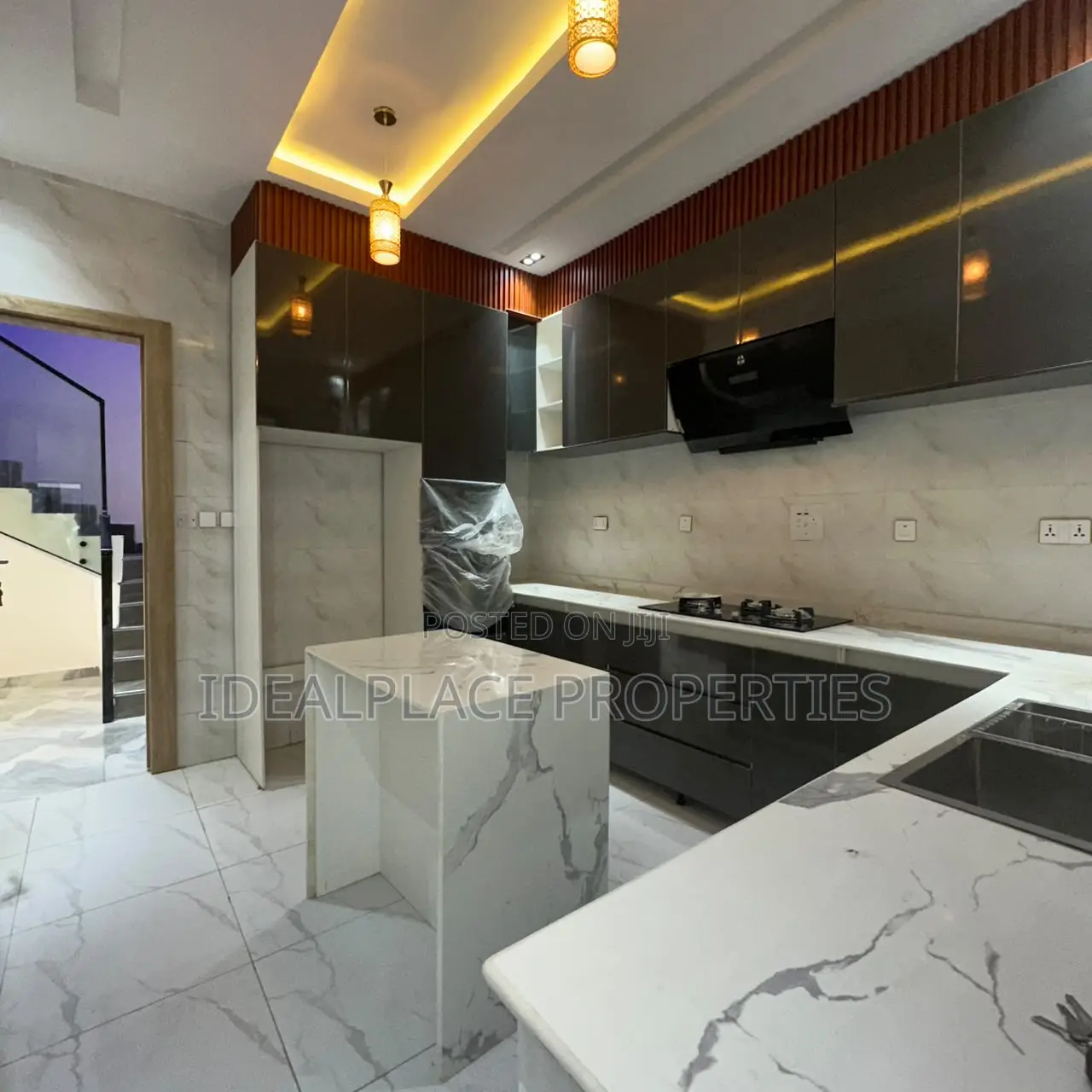 4bdrm Duplex in Ajah for sale