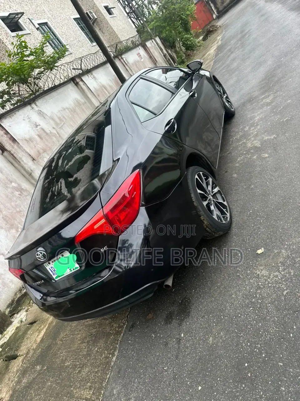Toyota Corolla SE (1.8L 4cyl 2A) 2018 Black