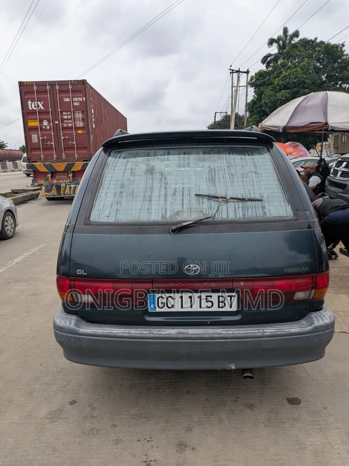 Toyota Previa 2000 Gray