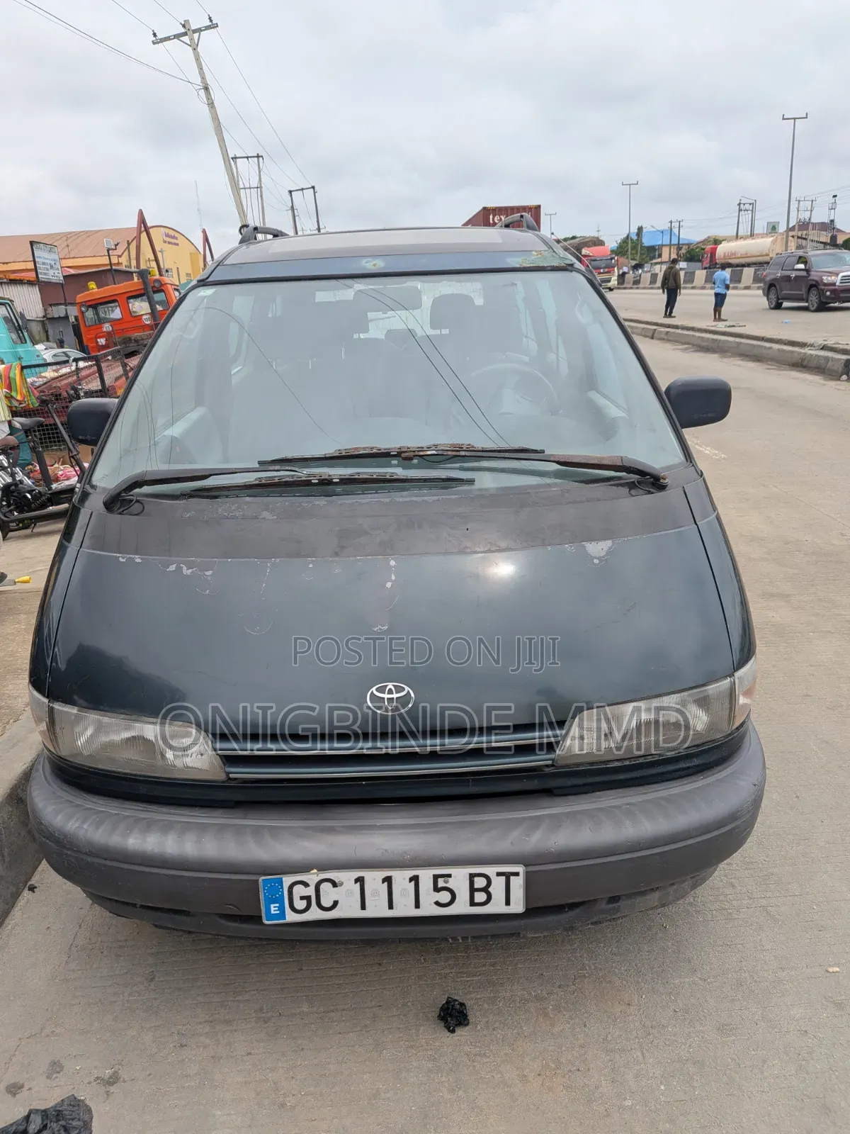 Toyota Previa 2000 Gray